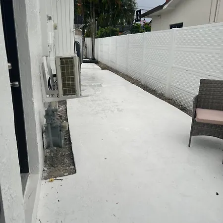 Bedroom Private Miami Exterior photo